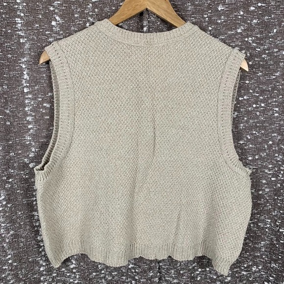 Vintage Liz Wear Womens Vest Large Beige Sweater Cable Knit Buttons Academia USA - Picture 8 of 8